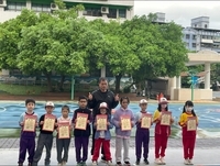 20251202兒童朝會頒獎圖片